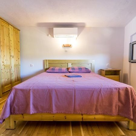 Seafront Studio With Direct Beach Access Koróni Esterno foto