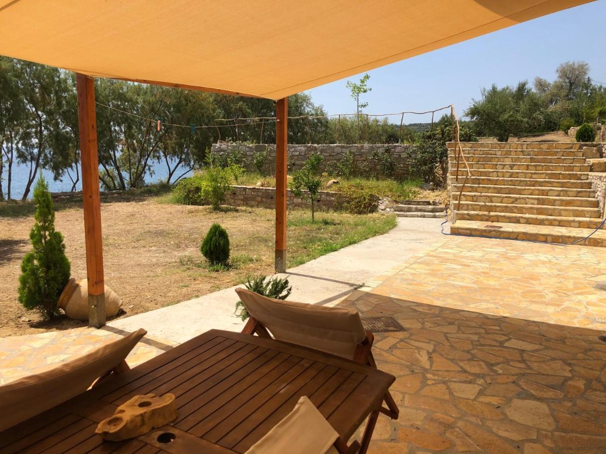 Seafront Studio With Direct Beach Access Koróni Esterno foto