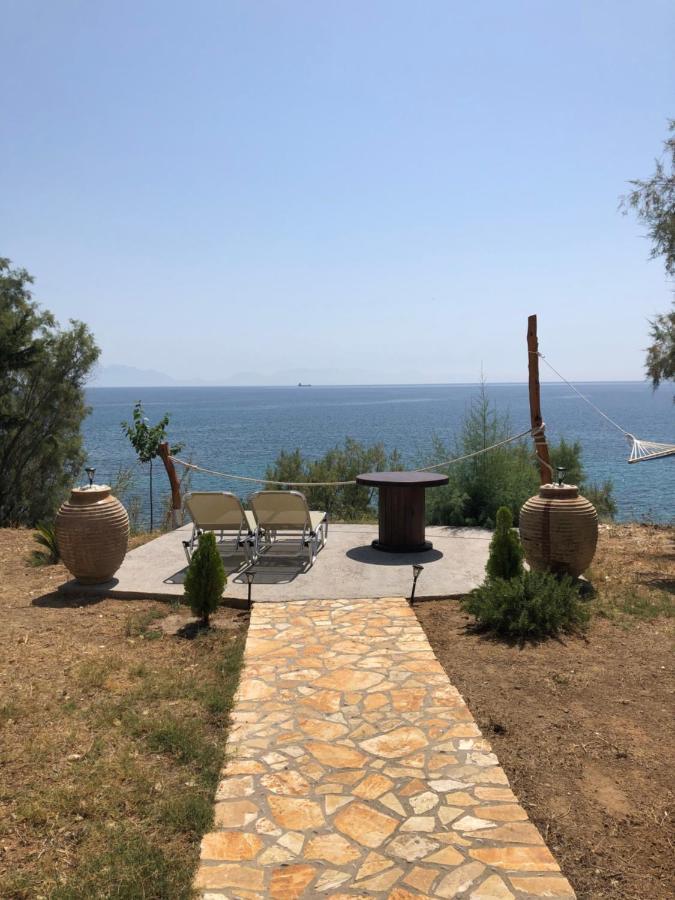 Seafront Studio With Direct Beach Access Koróni Esterno foto