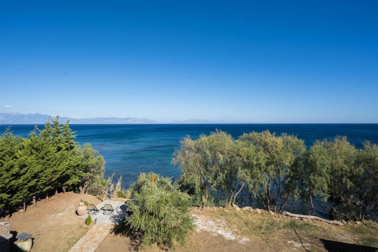 Seafront Studio With Direct Beach Access Koróni Esterno foto