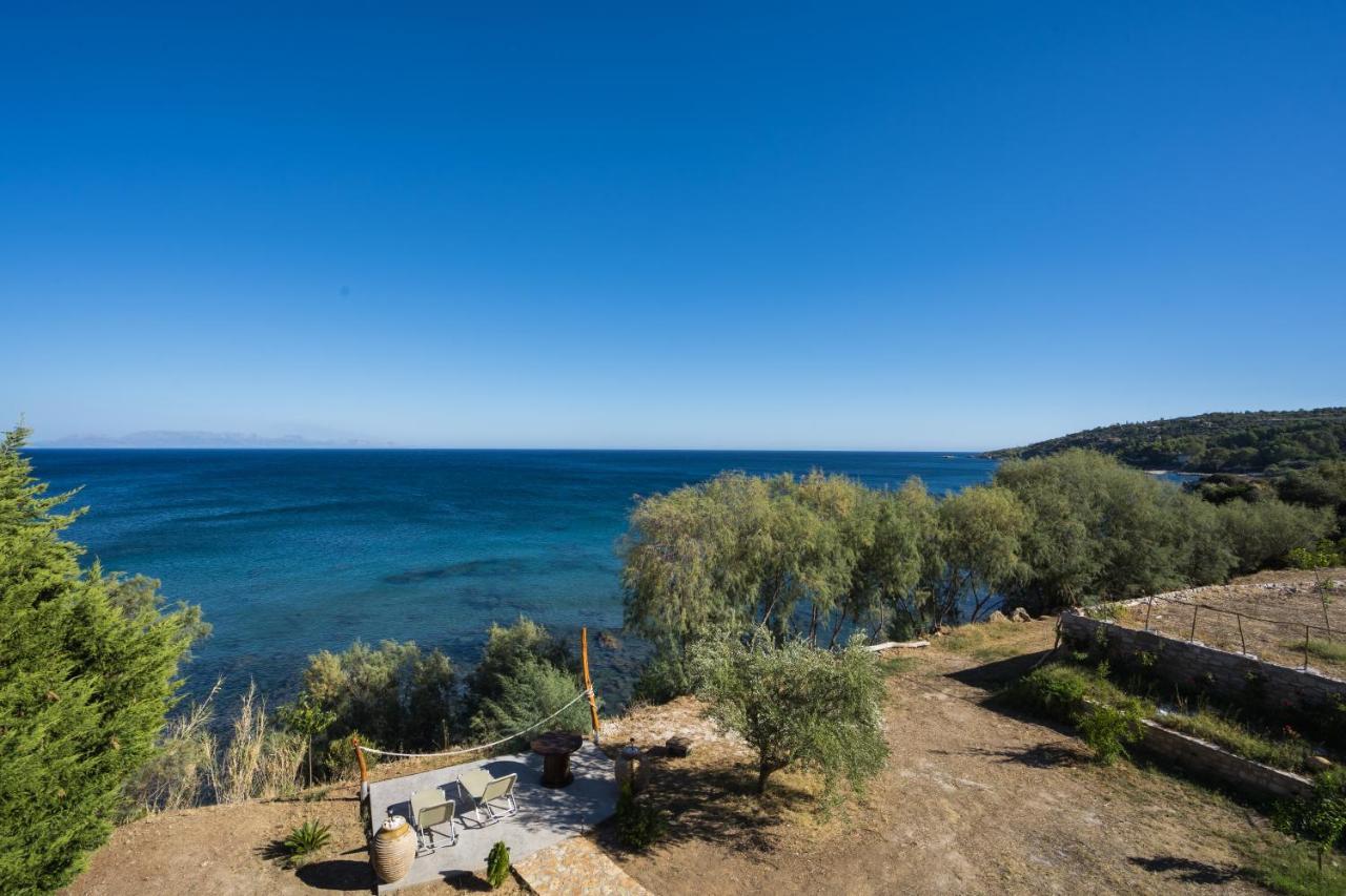 Seafront Studio With Direct Beach Access Koróni Esterno foto