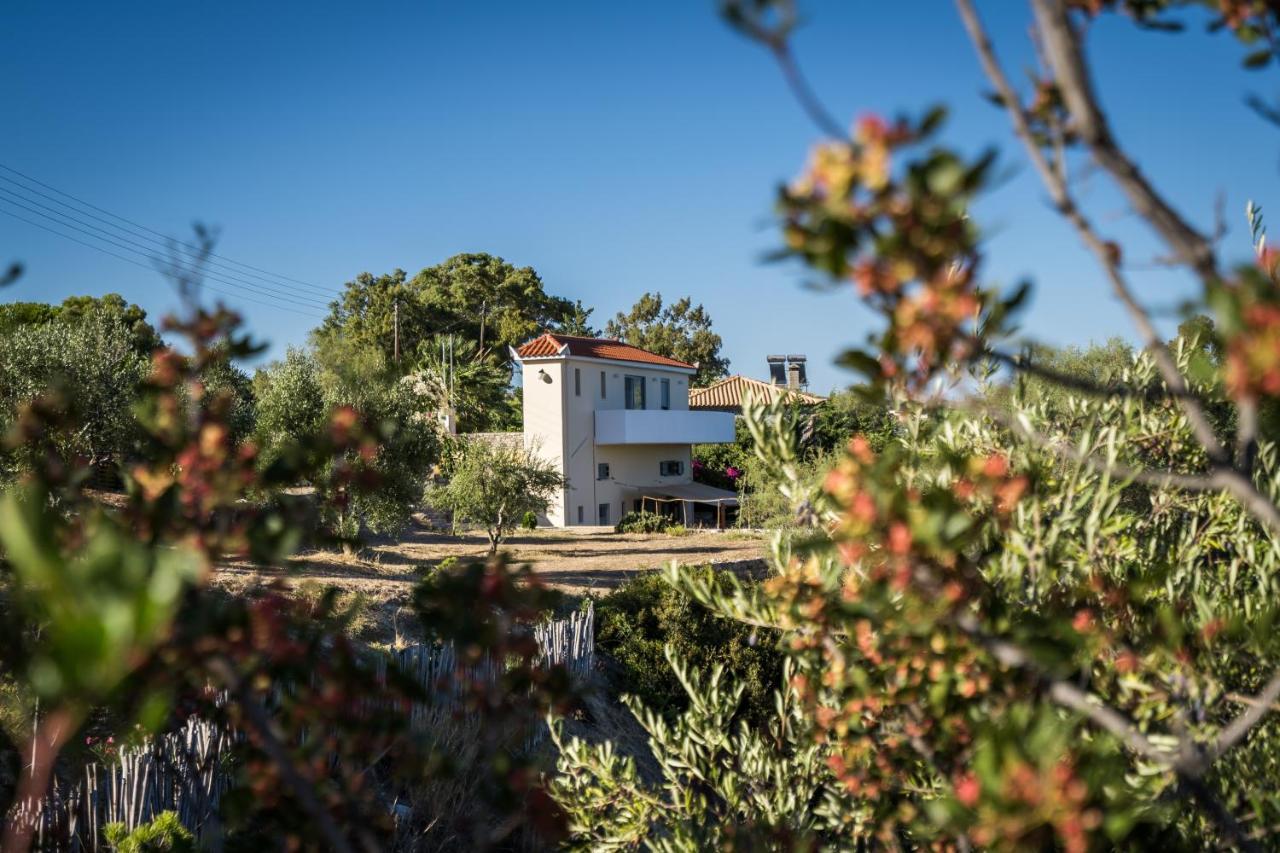 Seafront Studio With Direct Beach Access Koróni Esterno foto